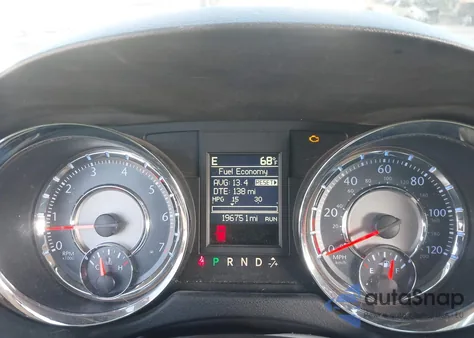 2016 Chrysler Town & Country Touring z USA, uszkodzony, nr VIN 2C4RC1BG5GR213380